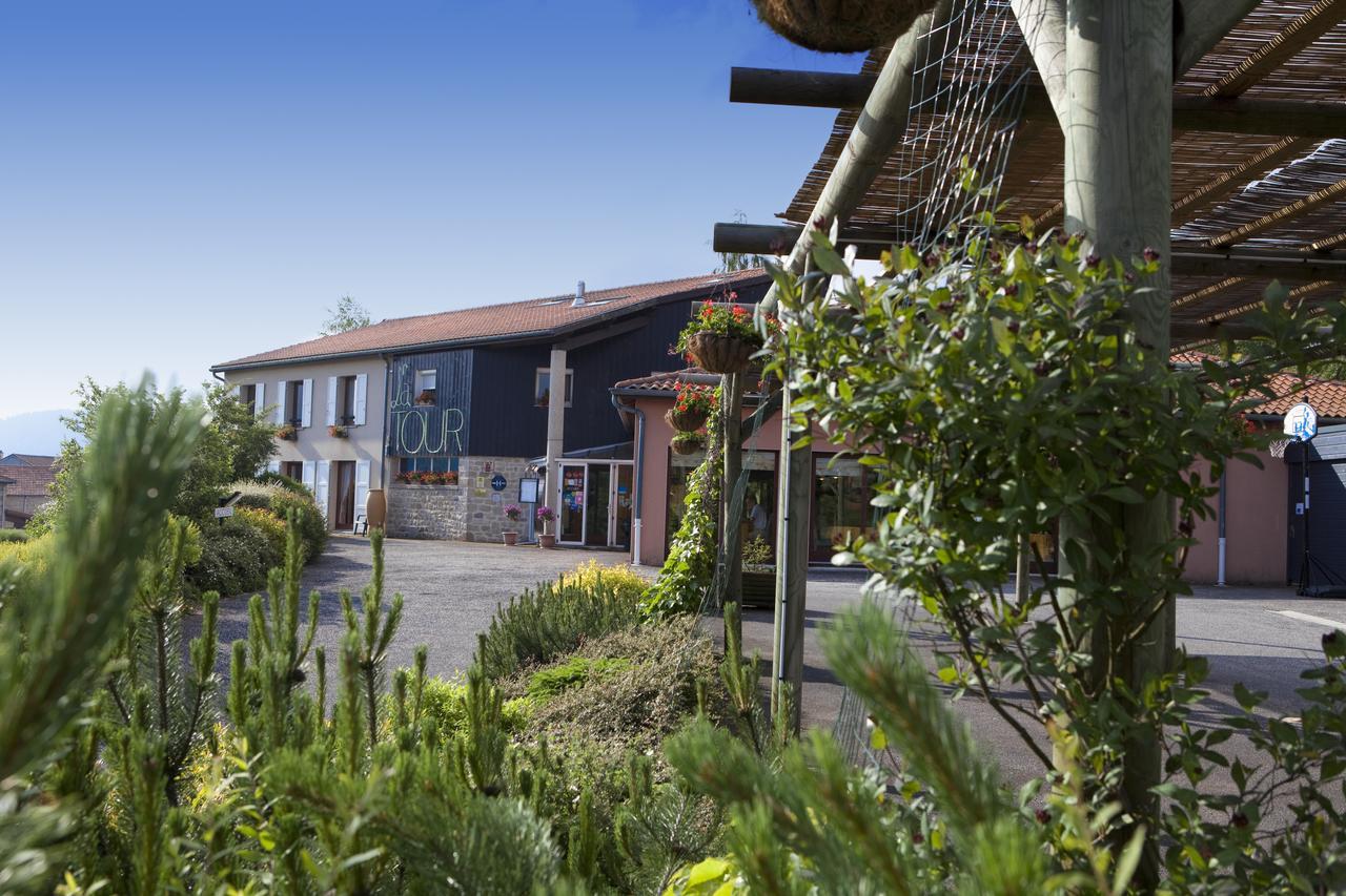 Logis Hotel Restaurant La Tour Dunières Buitenkant foto